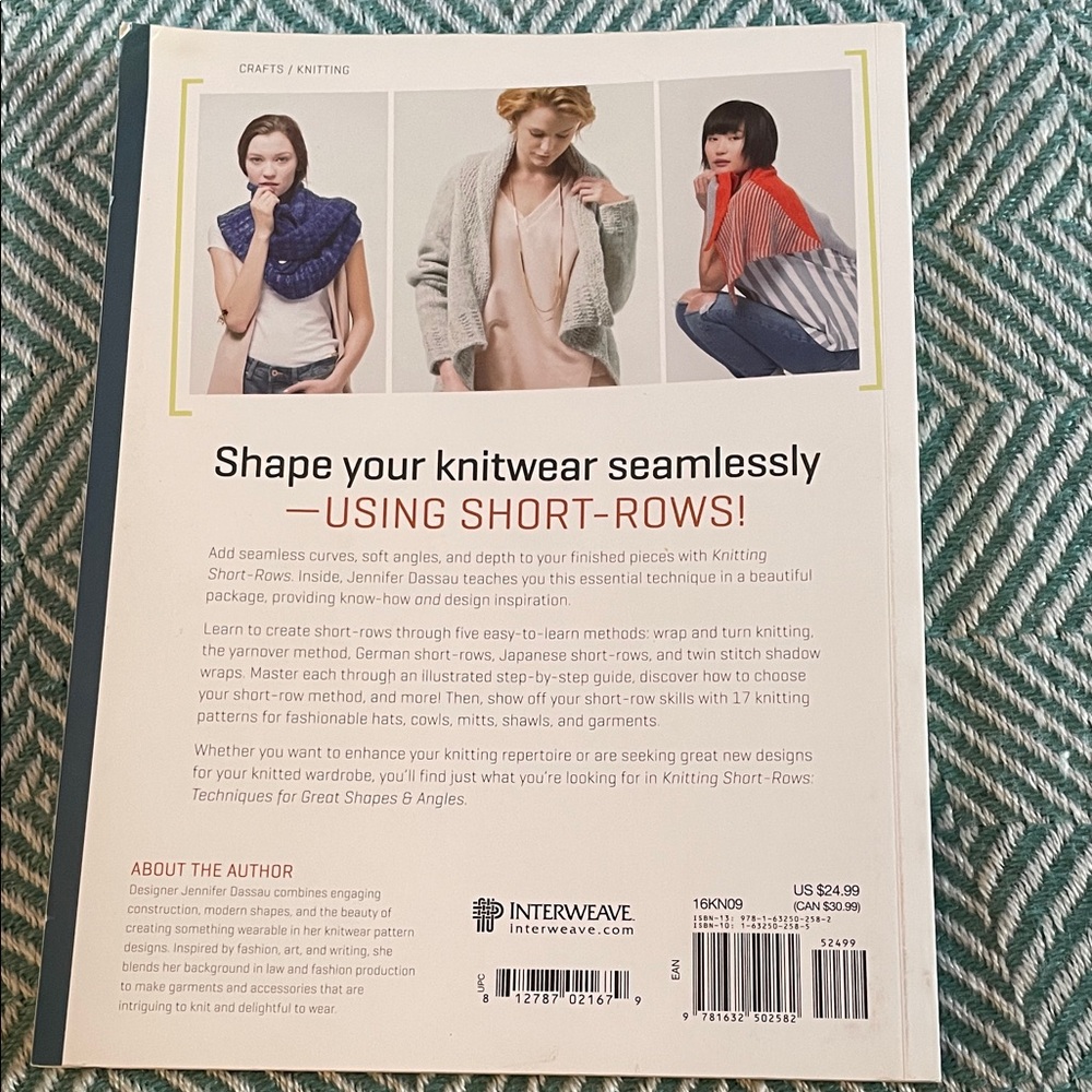 Knitting Short Rows Between Book - Picture 2 of 16